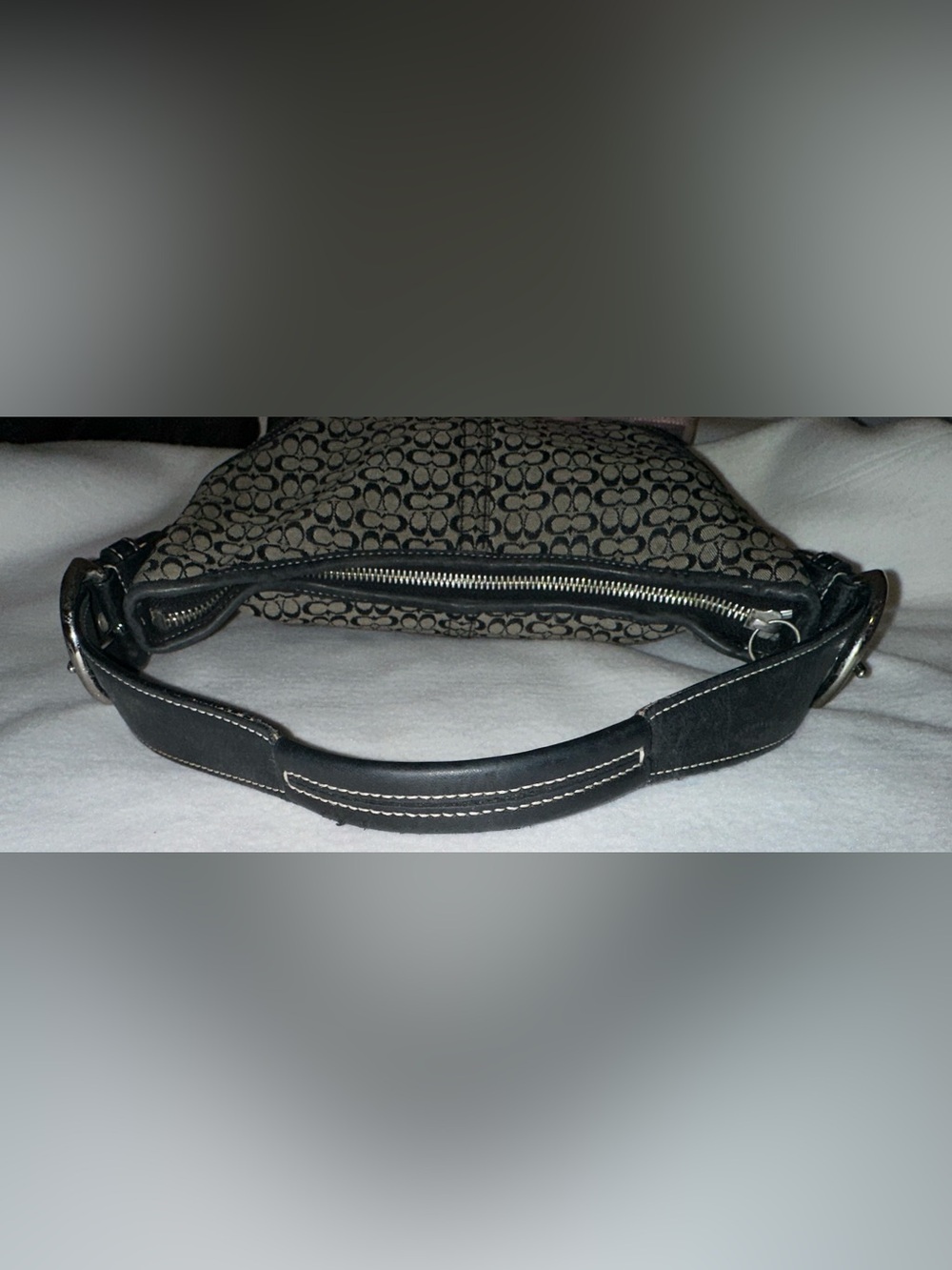 Vintage Y2K Coach Signature Soho
Mini Hobo Shoulder - Picture 10 of 13